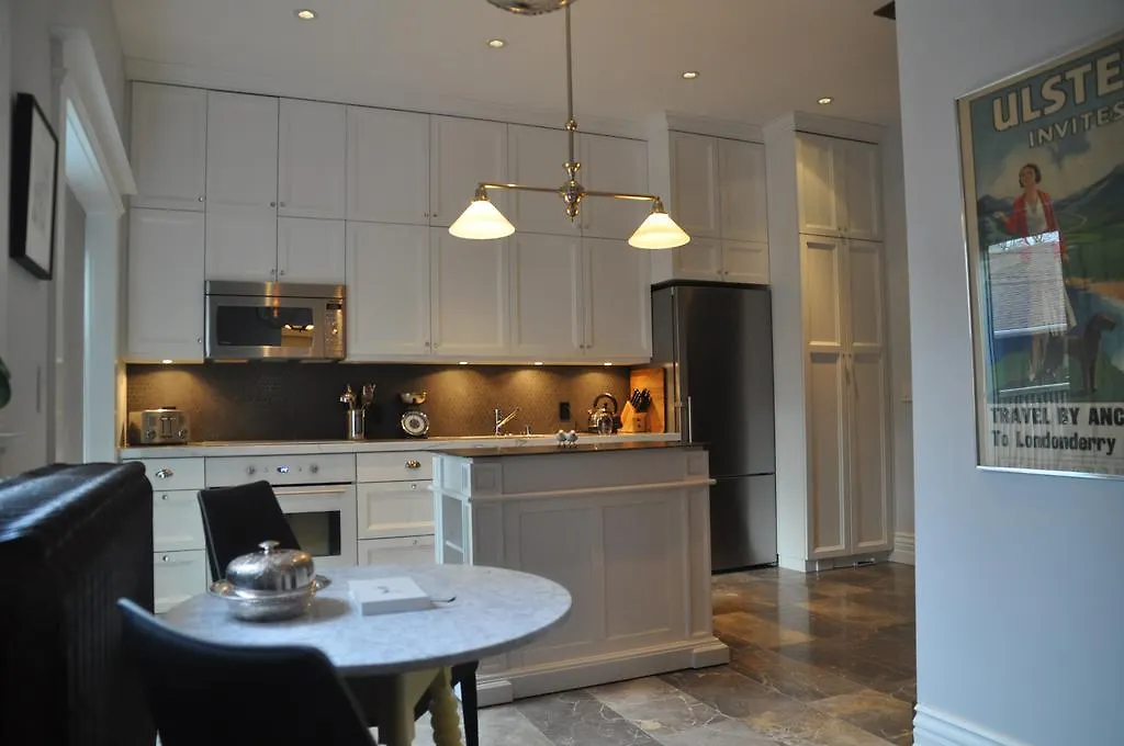 تورونتو Grand Home On Palmerston Blvd.